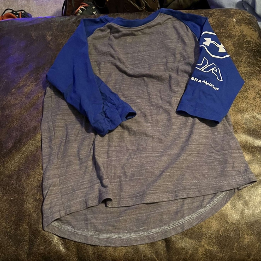 Boys grey shirt